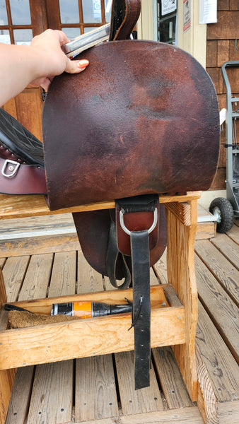 Steele Mountaineer Endurance Saddle