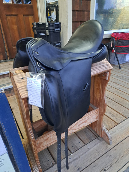 ON TRIAL18" Trilogy Verago Elite Dressage Saddle
