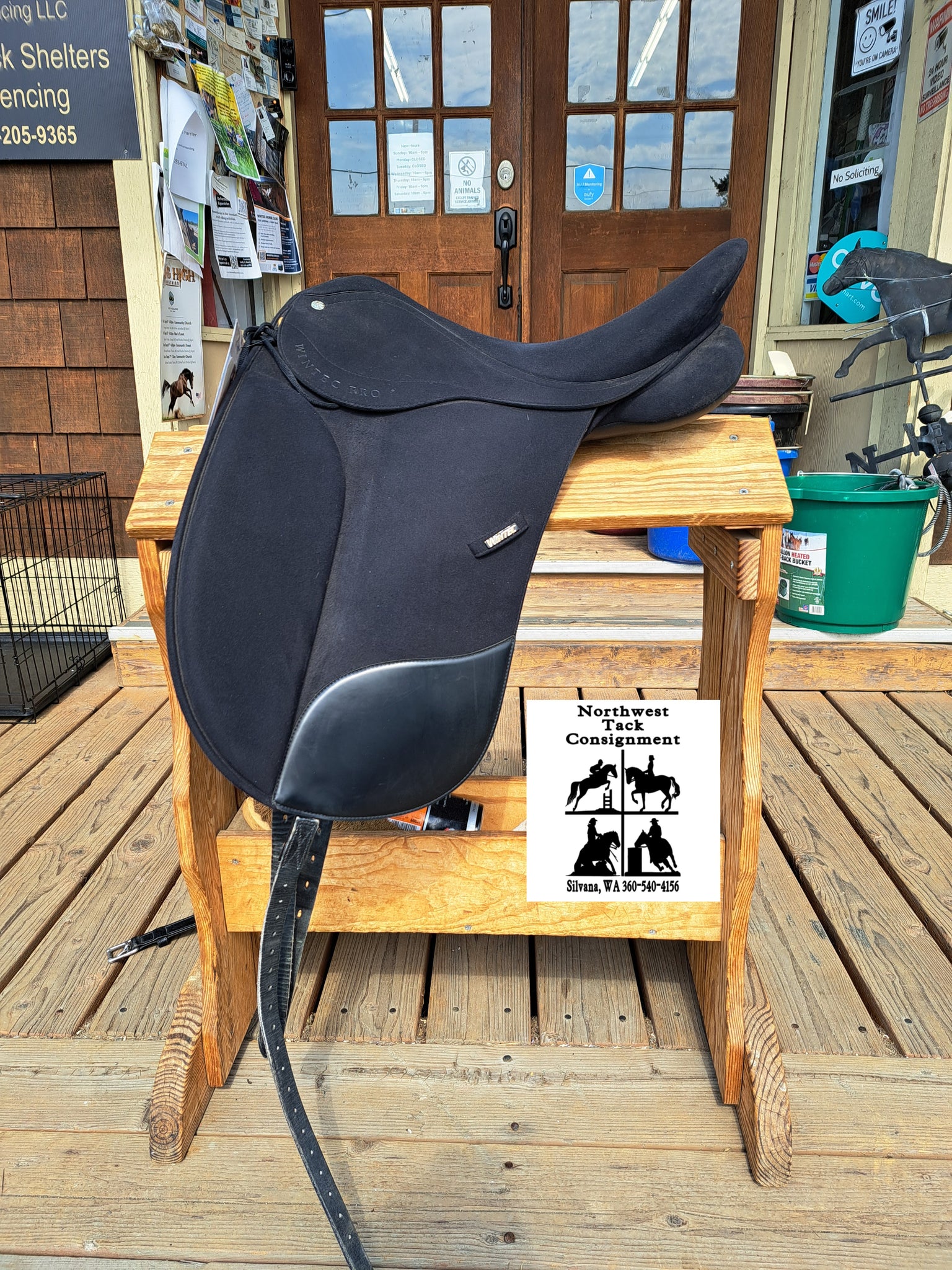16.5" Wintec Pro Dressage Saddle