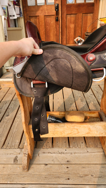 16" Crest Ridge Saddlery Endurance Saddle