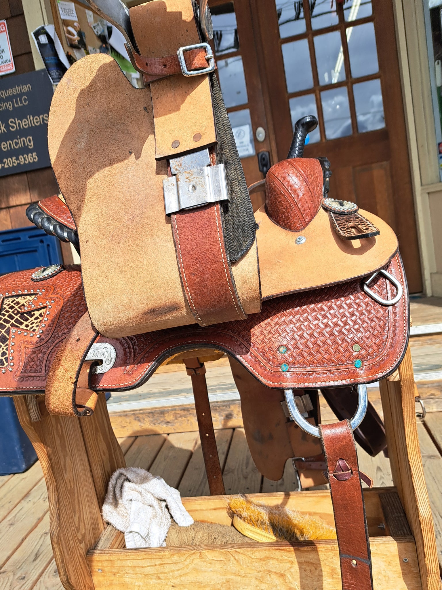 14" Double T Barrel Saddle