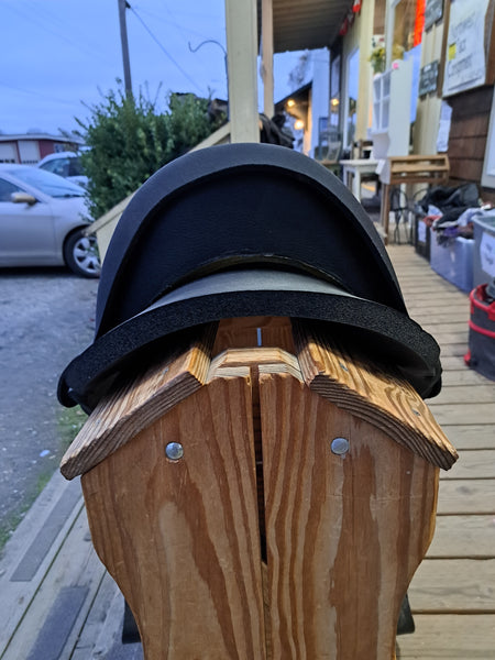 Mustang western soft ride treeless saddle