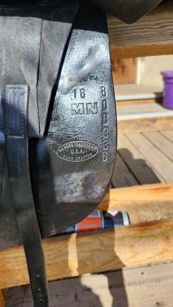 18" Revere Dressage Saddle