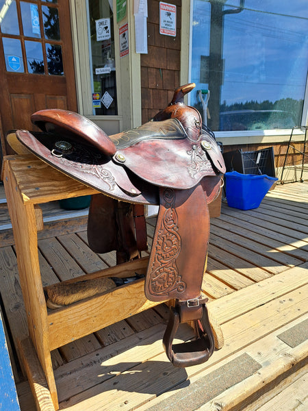 ON TRIAL 15" Circle Y Arabian Western Trail Saddle