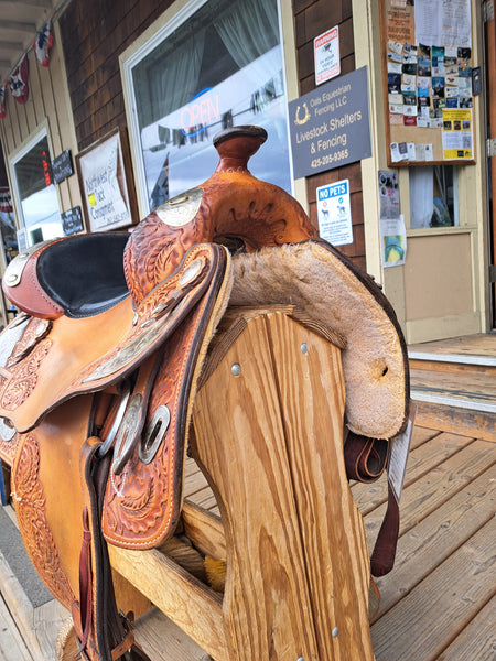 15.5" Big Horn Equitation Saddle