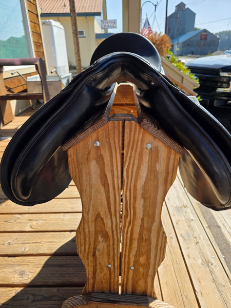 17" Bates Caprilli General Purpose English Saddle