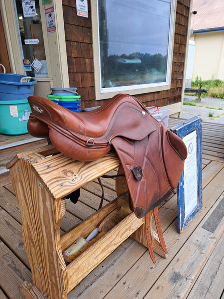18" Zaldi Lasarte Jump Saddle