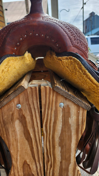 15.5" Caliente Saddle Shop All Around Western Saddle