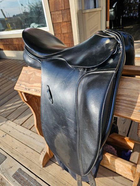 16.5" Passier Antares Dressage Saddle