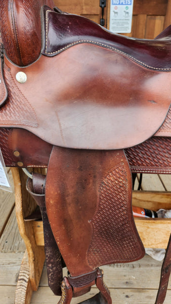 16" Crates Mustang Trail Saddle