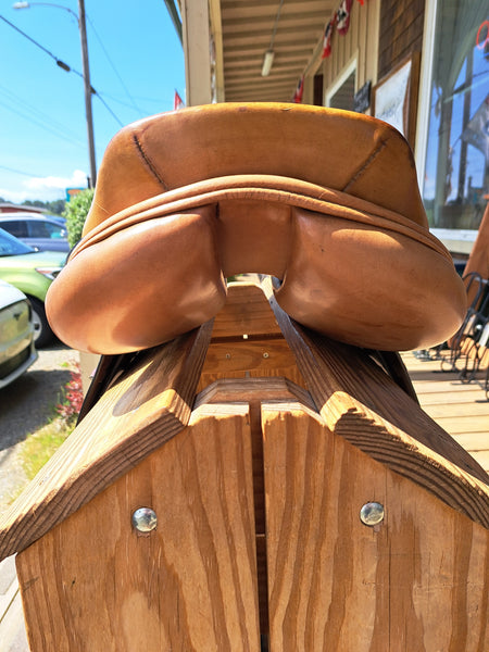 17" Barnsby Original Milton Saddle