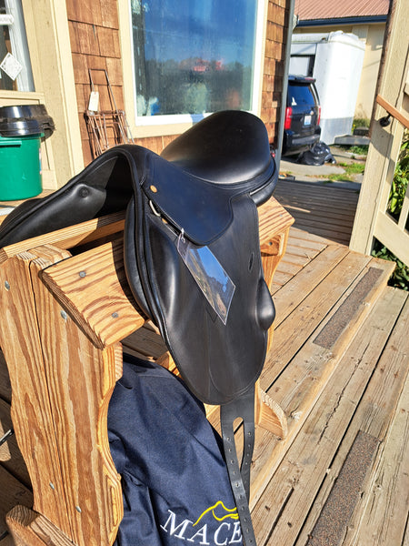 16.5" Macel Rafale S Monoquartier Jumping Saddle