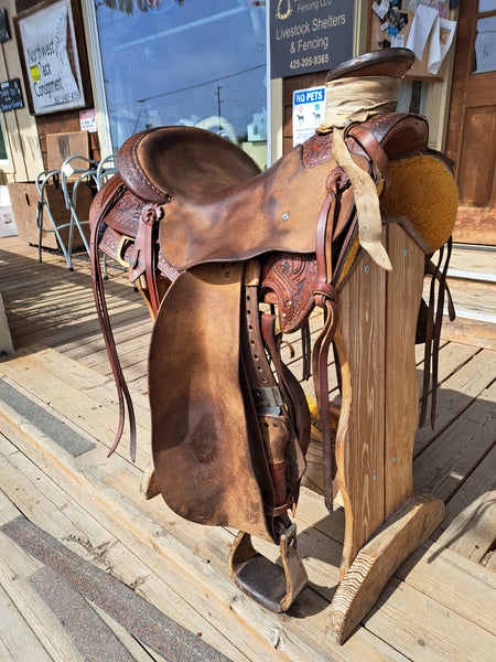 16" JC Martin Wade Ranch Roping Saddle