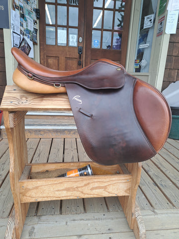 18" Pessoa Close Contact Jump Saddle