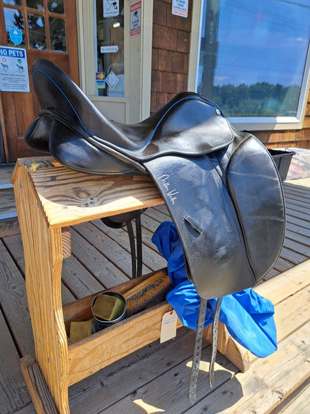 17.5" CHS by Schleese Arthur Kottas Dressage Saddle