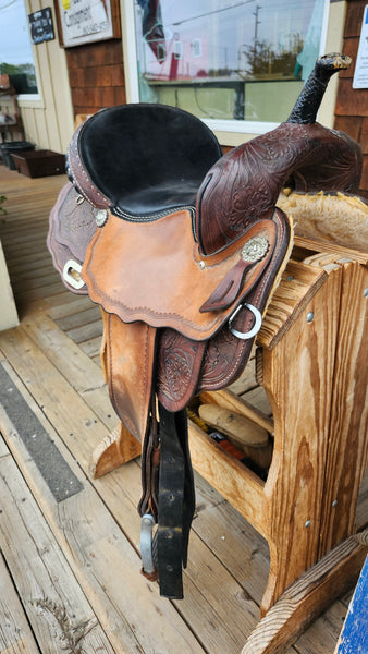16" J&J Barrel Saddle