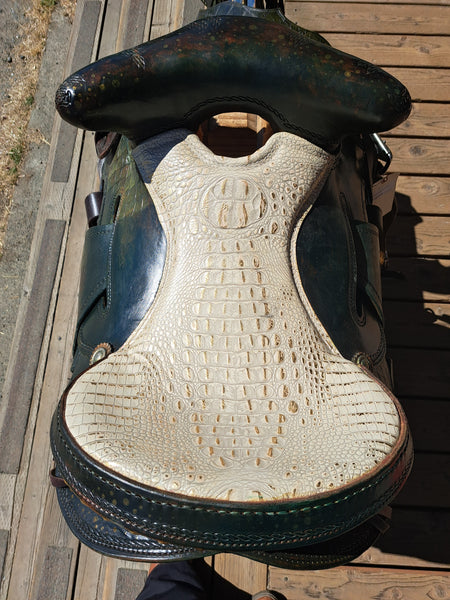 16" Dragonized Sheridan Saddle