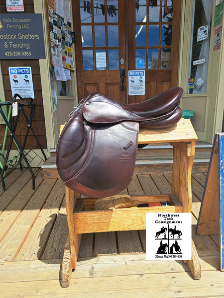 17" Stubben Get-Connected Deluxe Jumping Saddle