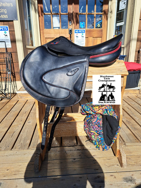 18" Stubben Phantom Jumping Saddle