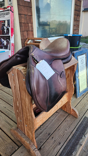 17.5" Pessoa Gen-X3 Jumping Saddle