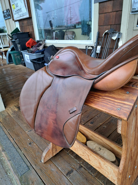 17.5" Duett Companion 2 Fox Hunter all purpose english saddle