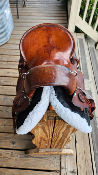 13.5" Ortho-flex Endurance Saddle
