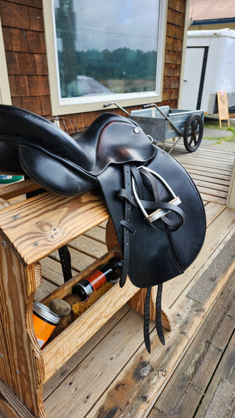 16.5" Klimke Miller Dressage Saddle