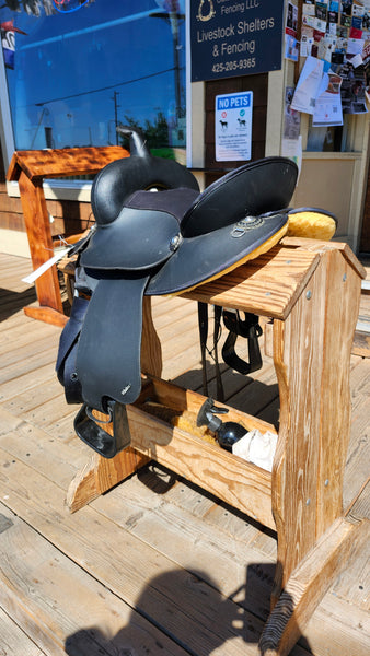 12" Wintec Synthetic Western Saddle