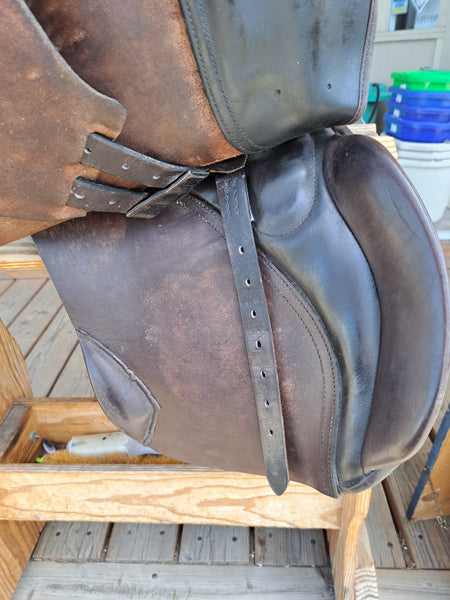 18" Jeffries Falcon Adler VSD Jumping Saddle