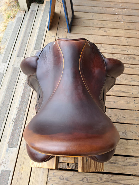 17.5" Custom Saddlery Wolfgang Solo Monoflap Dressage Saddle