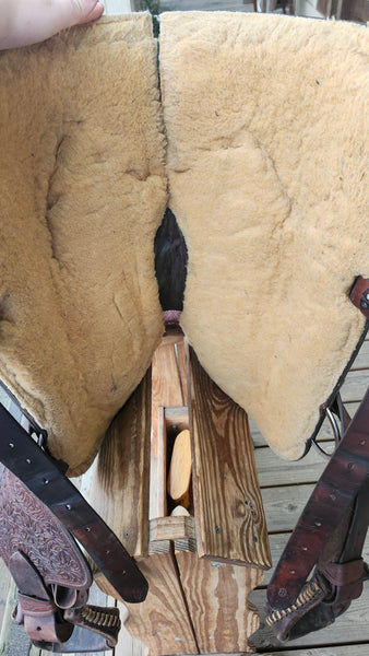 14.5" Crates Mustang Western Equitaiton Show Saddle