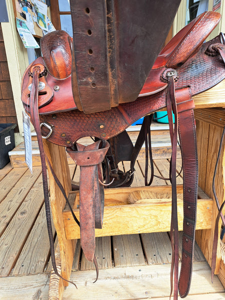16" Crates Arabian Endurance Saddle