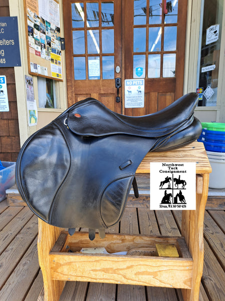 17.5" Kent & Masters MJJ S-Series Jumping Saddle