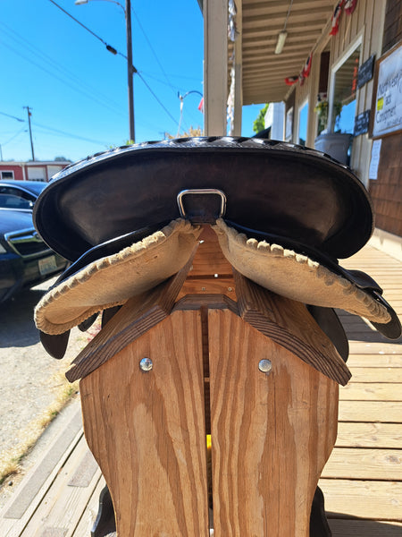 17" Custom Endurance Saddle