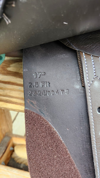17" HDR Pro Concept Close Concept Saddle