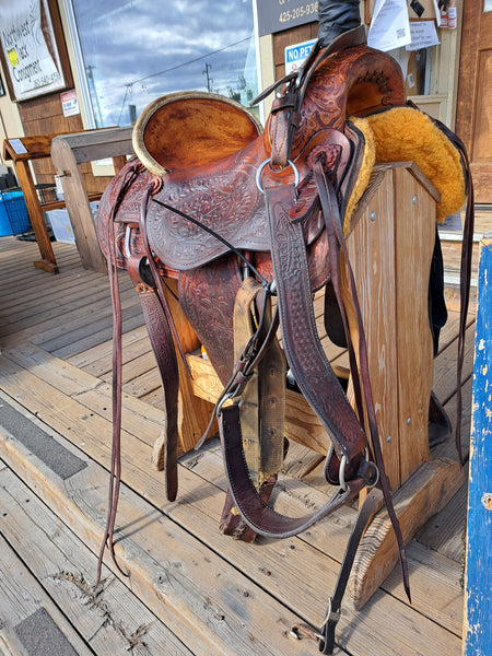 15" Santa Fe Roping Saddle