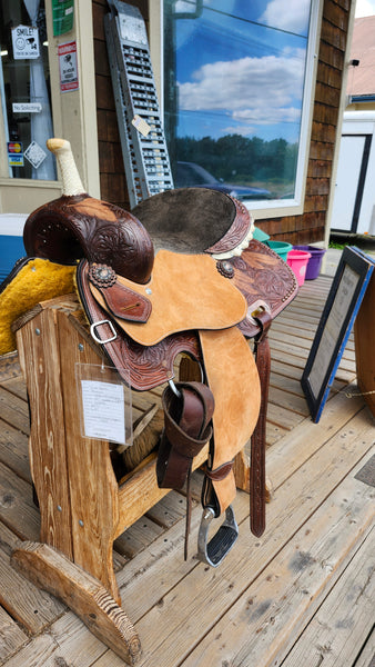 15" True North Barrel Saddle