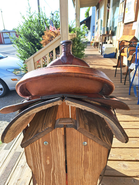 16" Dakota Roping Saddle