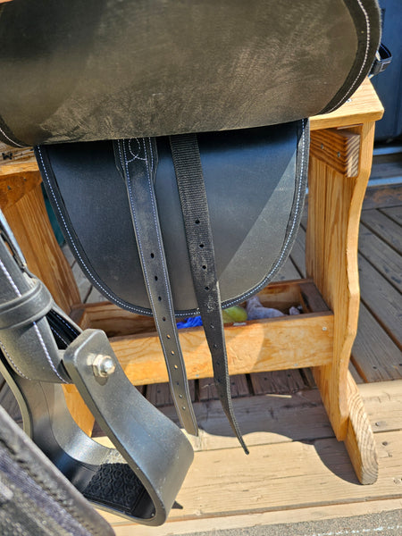 14" Downunder Supply Australian Stock Saddle Package