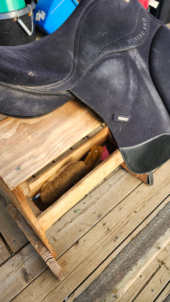 17.5" Wintec Pro Dressage Saddle