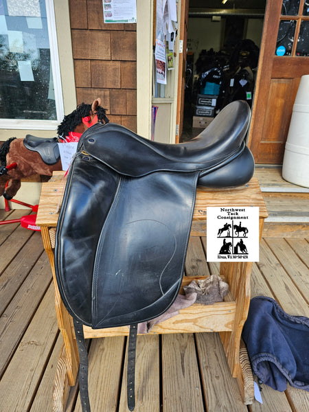 17.5" Hulsebos WB4 Dressage Saddle