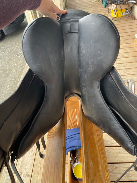 18.5” Hulsebos Custom Dressage saddle