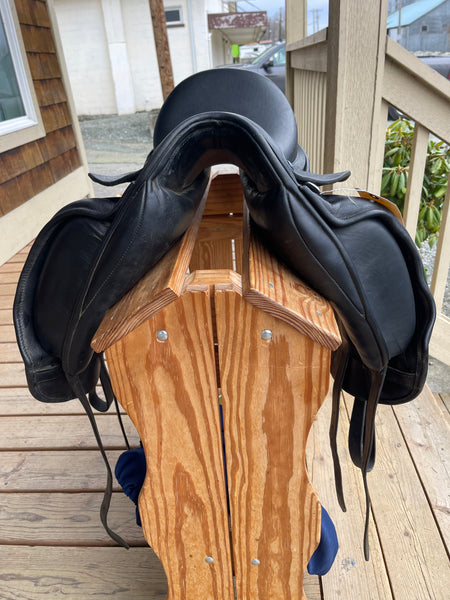18.5” Hulsebos Custom Dressage saddle